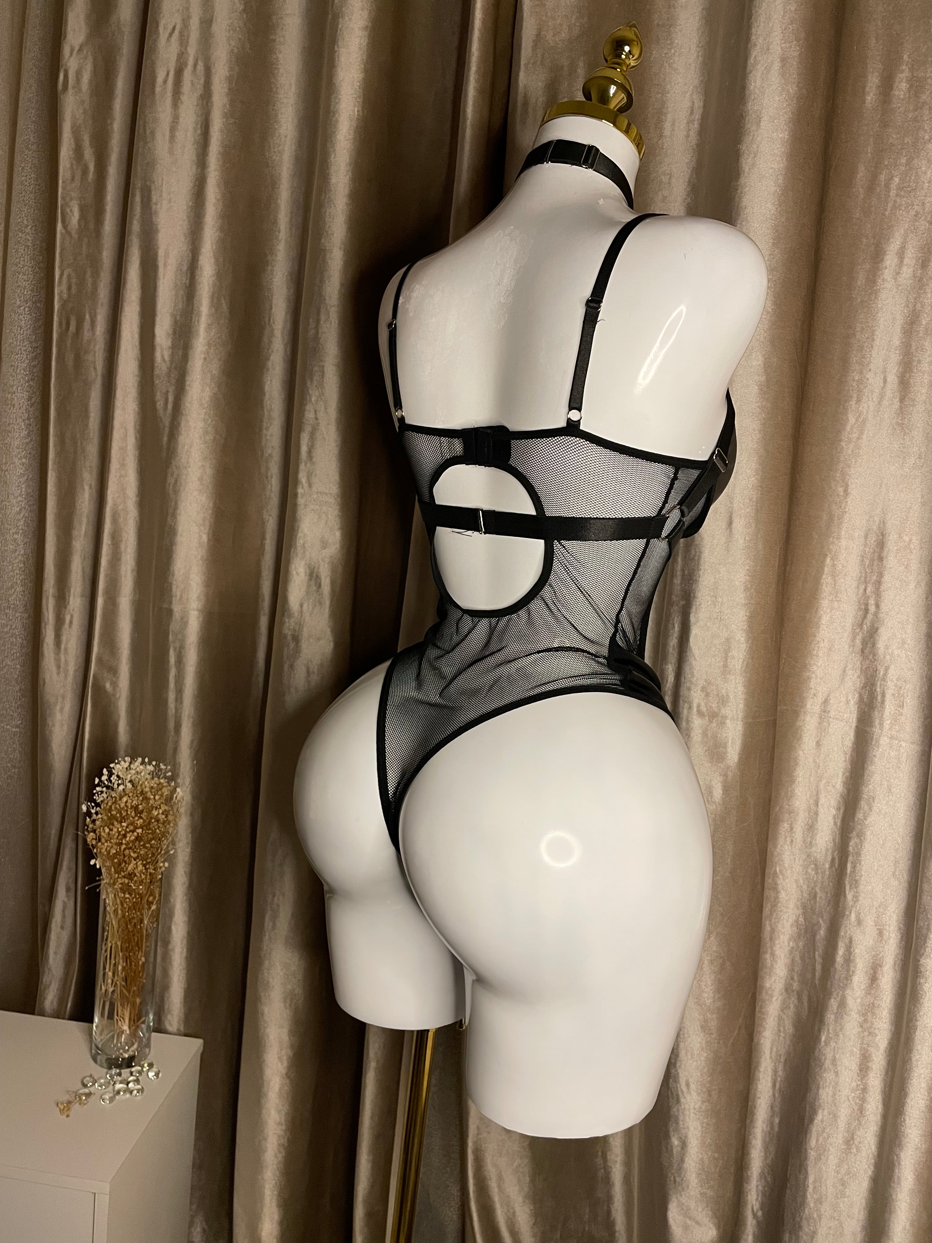 Model 8 - لانجري جودة عالية